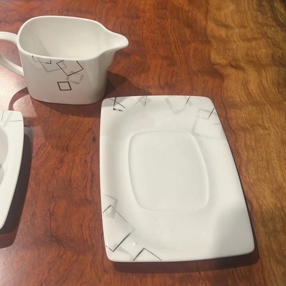 22 Piece Set of Gural Porselen GRL White Fine Bone Square Gold Silver MCM Print